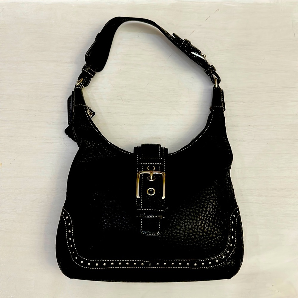Coach • VTG• 5053 •Pebbled leather •hobo shoulder